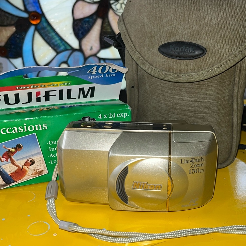 Nikon Lite Touch Zoom 130 ED QD AF 35mm Point & Shoot Film Camera Film TESTED